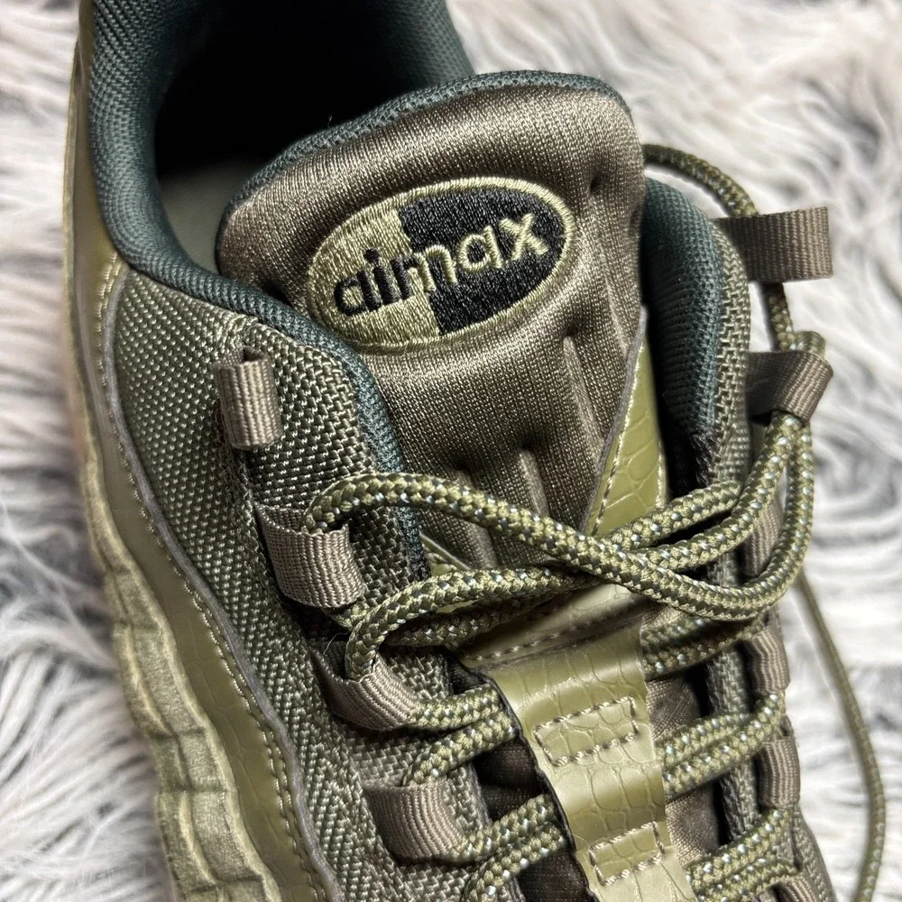 Nike Air Max 95‎ SE Olive Canvas Running Sneakers Men's Size 8 US AJ2018-300